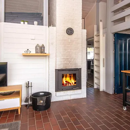 6 Person In Aabenraa-by Traum *