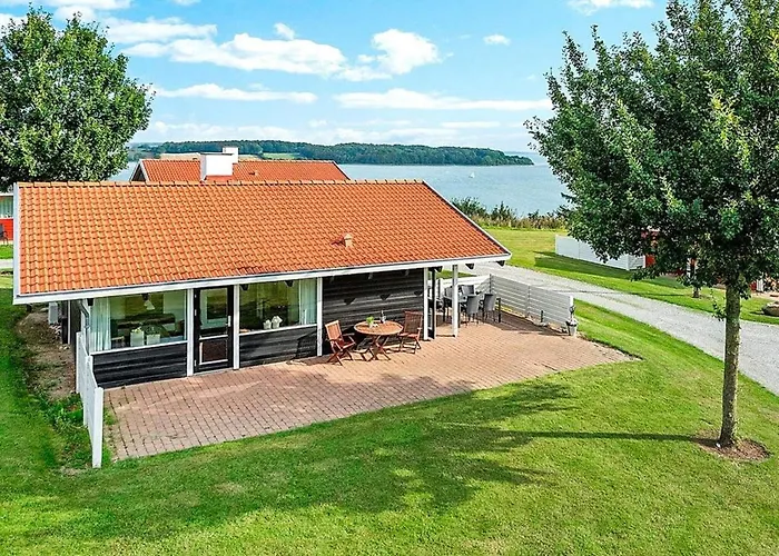 6 Person In Aabenraa-by Traum *