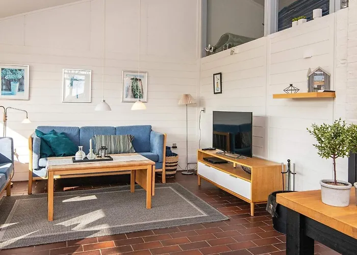 Holiday home 6 Person In Aabenraa-by Traum